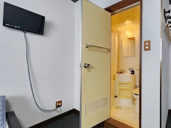 İki Ayrı Yataklı Oda, Sigara İçilmez, Özel Banyo