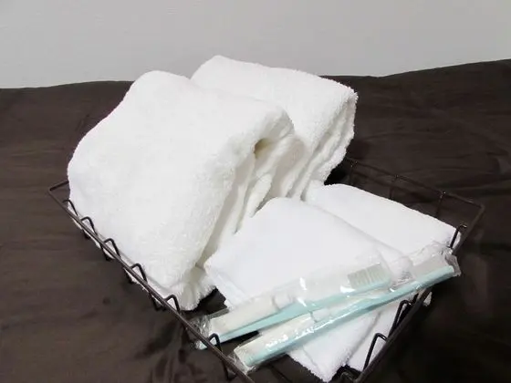 Üç Kişilik Oda, Sigara İçilmez, Özel Banyo