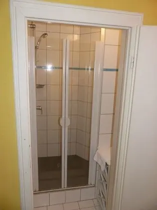 Economy Tek Kişilik Oda, Ortak Banyo