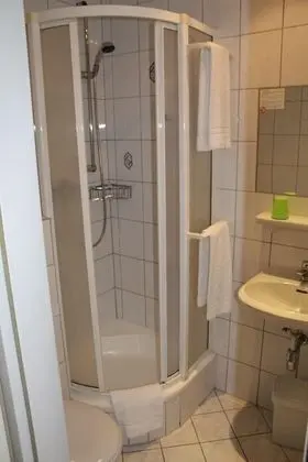 Tek Kişilik Oda, Özel Banyo