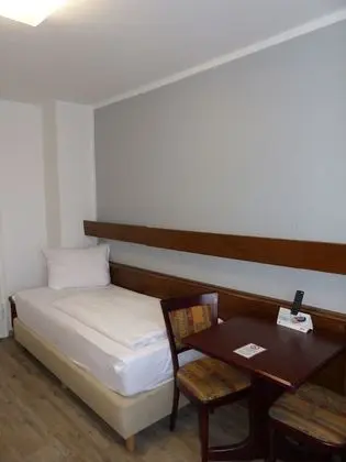 Tek Kişilik Oda, Özel Banyo (Economy Plus)