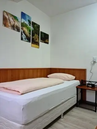 City Tek Kişilik Oda