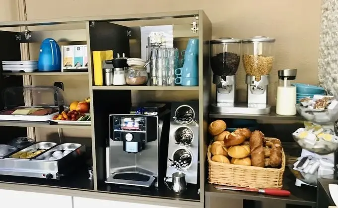 Deluxe Dört Kişilik Oda