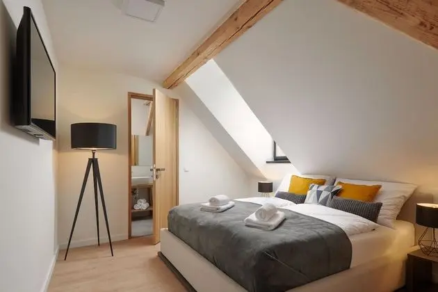 Deluxe Tek Büyük Yataklı Oda