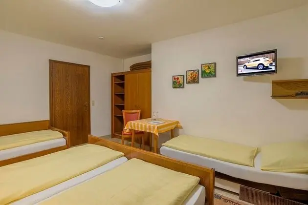 Tek Büyük Yataklı Oda