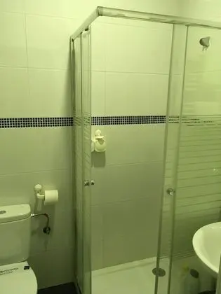Üç Kişilik Oda, 3 Tek Kişilik Yatak