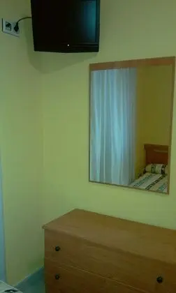 Tek Kişilik Oda, Ortak Banyo