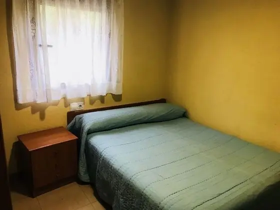 Tek Büyük Yataklı Oda, 1 Çift Kişilik Yatak, Ortak Banyo