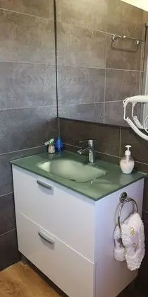 Deluxe Tek Büyük Yataklı Oda, Özel Banyo