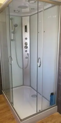 Deluxe Tek Büyük Yataklı Oda, Özel Banyo