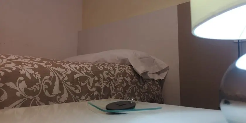 Standard Tek Büyük veya İki Ayrı Yataklı Oda, Ortak Banyo