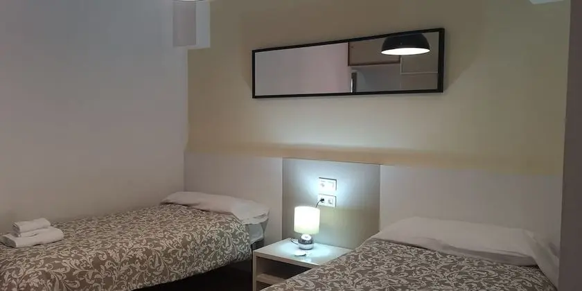 Tek Büyük veya İki Ayrı Yataklı Oda, Özel Banyo