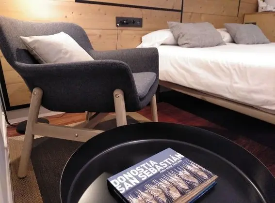 Deluxe Tek Büyük veya İki Ayrı Yataklı Oda, Balkon