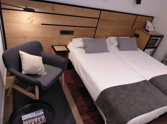 Deluxe Tek Büyük veya İki Ayrı Yataklı Oda, Balkon