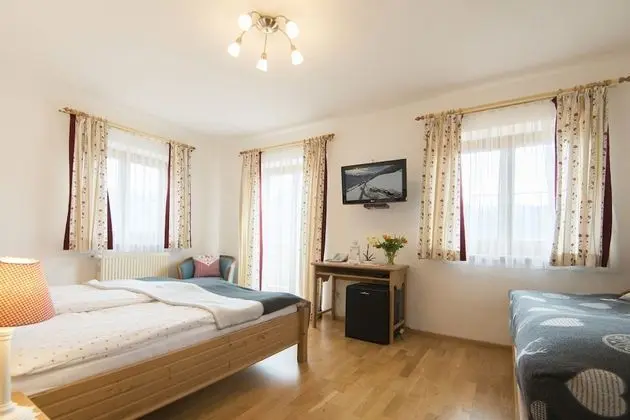 Comfort Tek Büyük Yataklı Oda, 1 Çift Kişilik Yatak, Balkon, Dağ Manzaralı