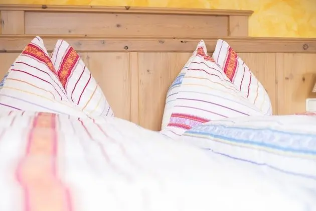 Comfort Tek Büyük Yataklı Oda, 1 Çift Kişilik Yatak, Balkon, Dağ Manzaralı