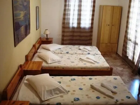 Standard Üç Kişilik Oda