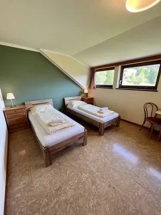 Tek Büyük Yataklı Oda