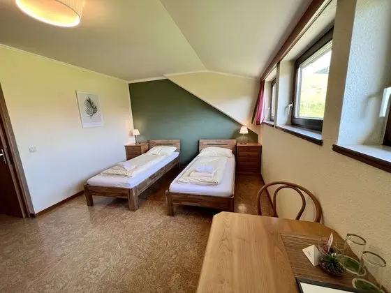 Tek Büyük Yataklı Oda