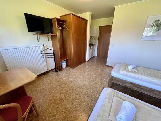 Tek Büyük Yataklı Oda