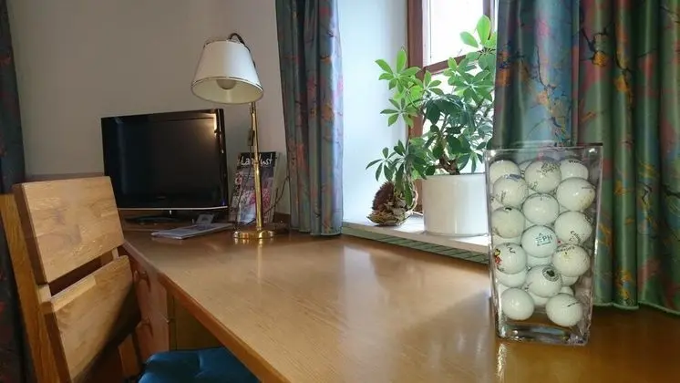 Superior Tek Büyük Yataklı Oda, Banyolu/Duşlu, Avlu Manzaralı (Doppelzimmer  Nr.2)