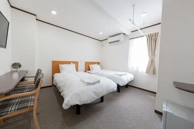 Economy İki Ayrı Yataklı Oda, Sigara İçilmez, Buzdolabı (2 Single Beds Or 1 King Bed)