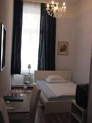 Economy Tek Kişilik Oda, Ortak Banyo