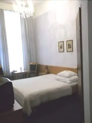 Economy Tek Kişilik Oda, Ortak Banyo