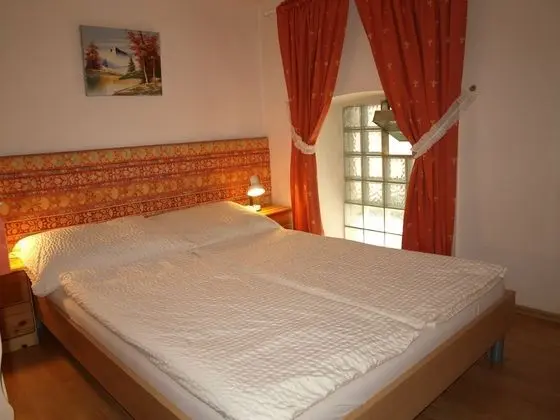 Stüdyo, Avlu (Apartment)