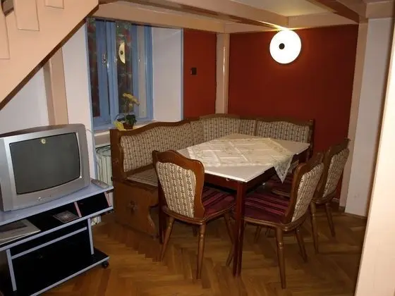 Stüdyo, Avlu (Apartment)