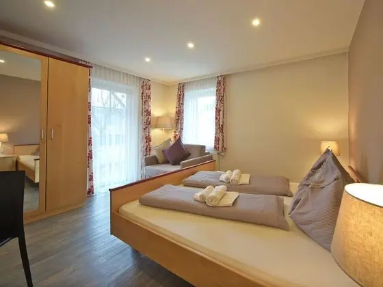 Classic Tek Büyük Yataklı Oda, Park Manzaralı, Bahçeli