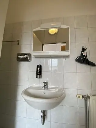 Basic Tek Büyük Yataklı Oda (Nr. 7)