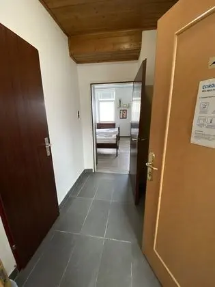 Üç Kişilik Oda, Banyolu/Duşlu (Nr. 3)