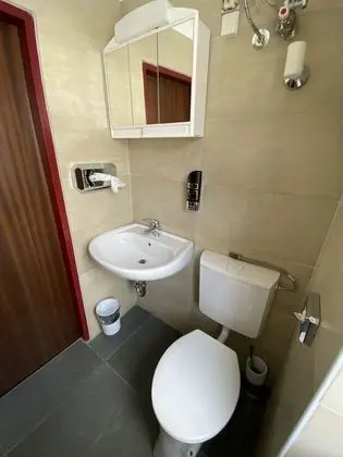 Üç Kişilik Oda, Banyolu/Duşlu (Nr. 3)