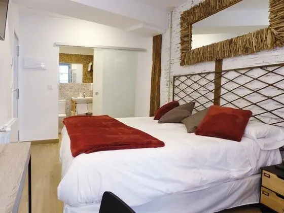 Deluxe İki Ayrı Yataklı Oda (Zazpi Kale)