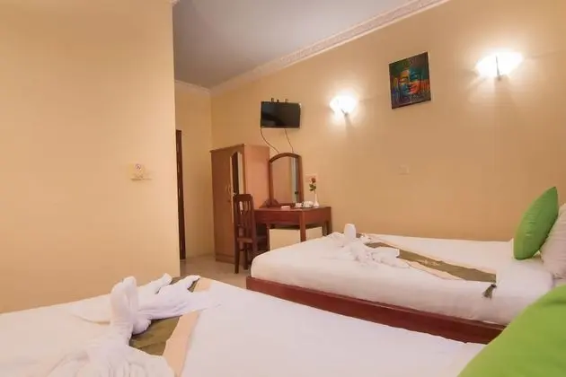 Deluxe Tek Büyük Yataklı Oda (A/C, Free Pick up)