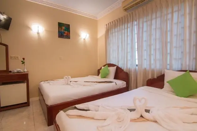 Deluxe Tek Büyük Yataklı Oda (A/C, Free Pick up)