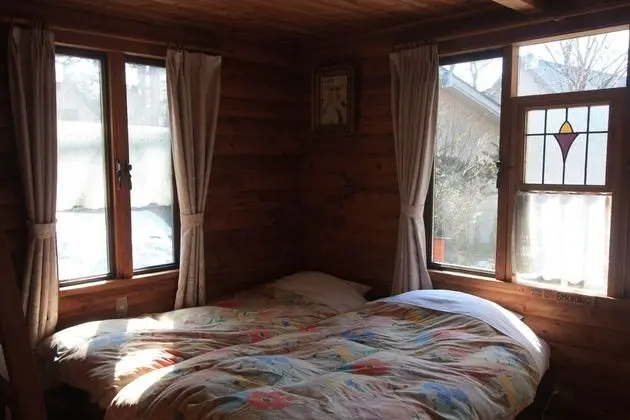 Kır Evi, Sigara İçilmez, Küçük Mutfak