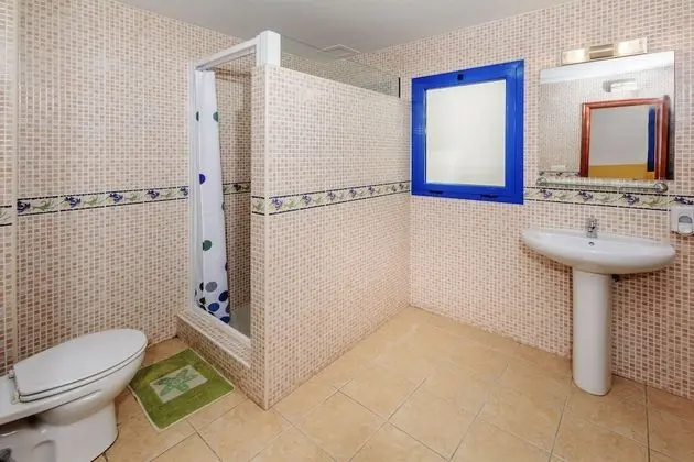 Tek Büyük veya İki Ayrı Yataklı Oda, Özel Banyo