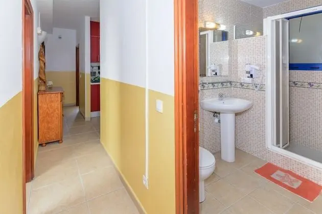 Tek Kişilik Oda, Ortak Banyo