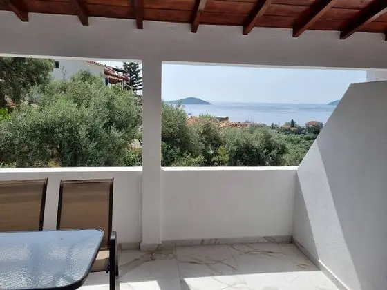 Tek Büyük veya İki Ayrı Yataklı Oda