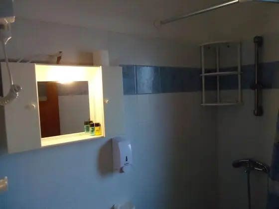 Basic Tek Büyük Yataklı Oda