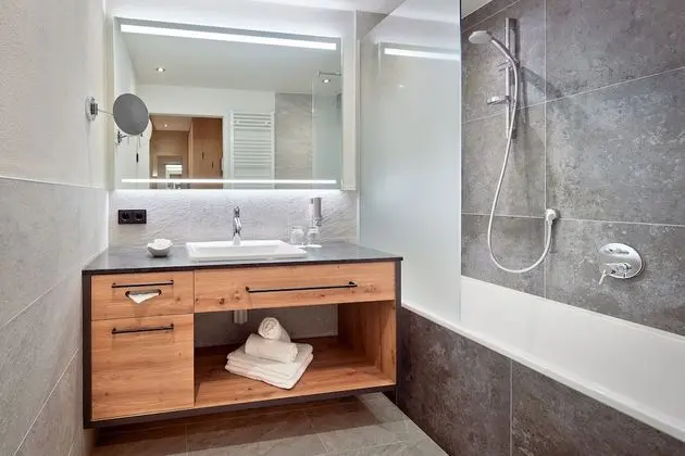 Standard Üç Kişilik Oda, Balkon, Dağ Manzaralı