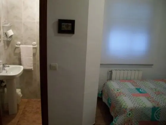 1 Çift ​​kişilik Yatak With Shared Bathroom