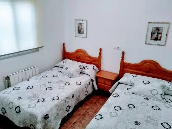 Tek Büyük Yataklı Oda, Ortak Banyo