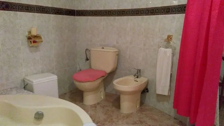 Premier Tek Büyük Yataklı Oda, 1 Yatak Odası, Sıcak Su Havuzu, Bahçe Manzaralı