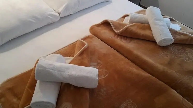 Tek Büyük veya İki Ayrı Yataklı Oda