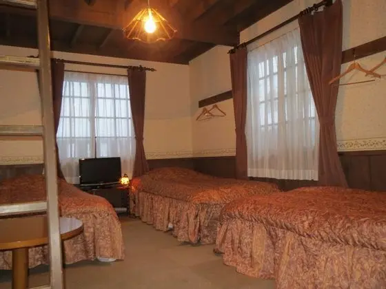 Üç Kişilik Oda (with Loft)