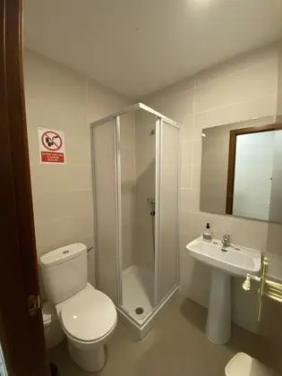 Economy Tek Büyük Yataklı Oda, Özel Banyo