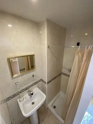 Economy Tek Kişilik Oda